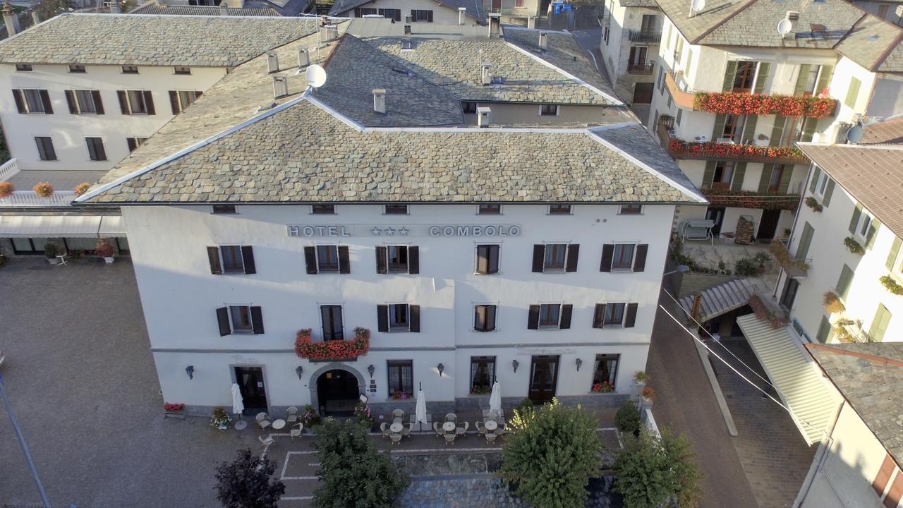 Hotel Ristorante Combolo Teglio Exterior photo